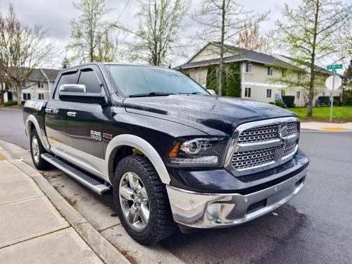 2015 RAM 1500 Laramie