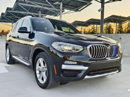 Black 2018 BMW X3 xDrive30i