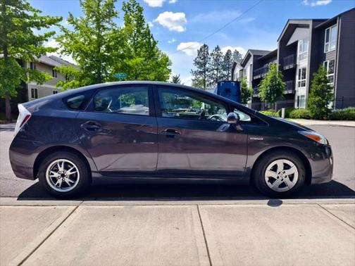 2010 Toyota Prius One