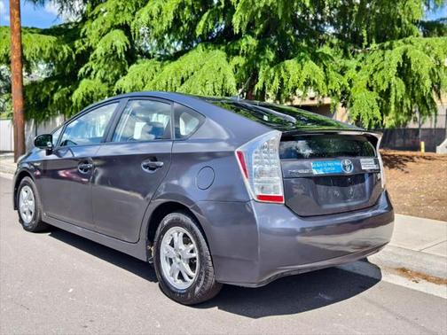 2010 Toyota Prius One