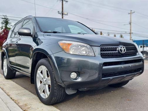2007 Toyota RAV4 Sport