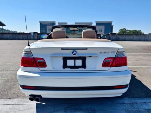 2004 BMW 330 330Cic Convertible 2D