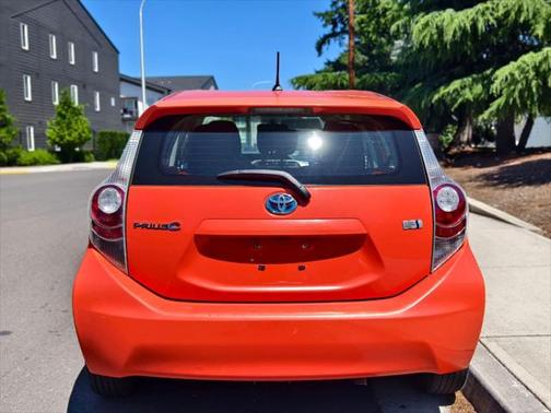 2012 Toyota Prius c Two