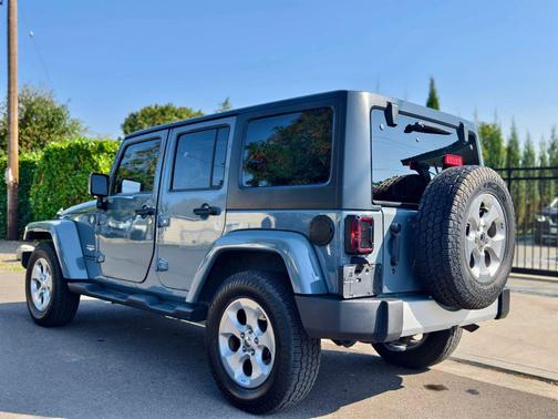 2015 Jeep Wrangler Unlimited Sahara