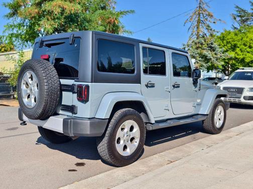 2015 Jeep Wrangler Unlimited Sahara