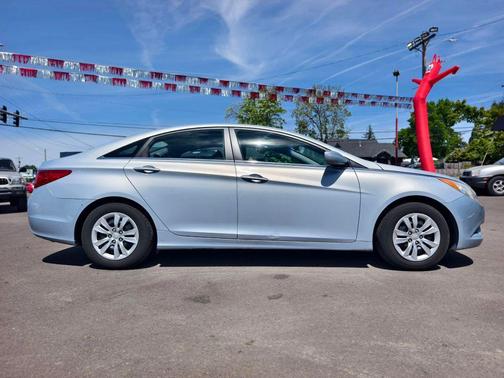 Blue 2012 Hyundai SONATA GLS