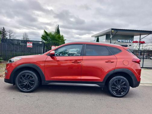 2016 Hyundai TUCSON Sport