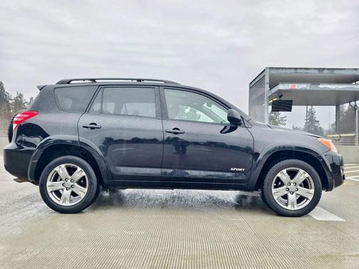 2010 Toyota RAV4 Sport