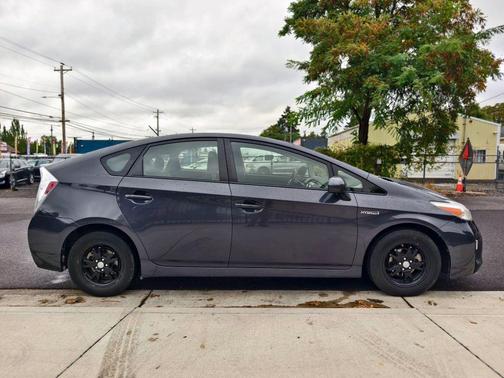2015 Toyota Prius Two