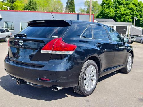 Black 2011 Toyota Venza Base