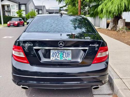 2009 Mercedes-Benz C-Class C 300 4MATIC Sport