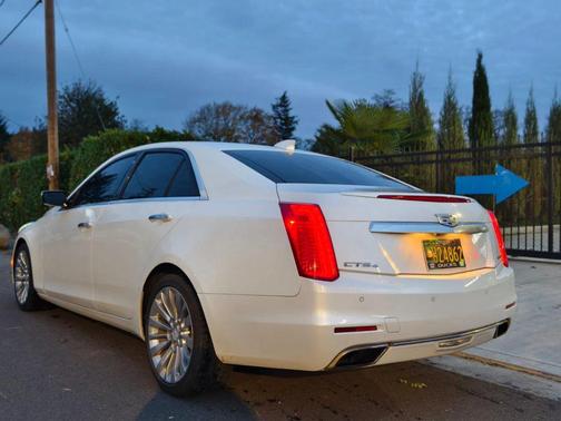 2015 Cadillac CTS 2.0L Turbo Luxury