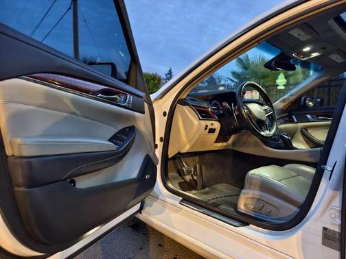 2015 Cadillac CTS 2.0L Turbo Luxury