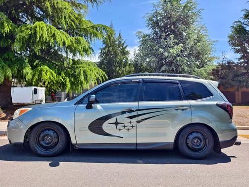 2014 Subaru Forester 2.5i Touring