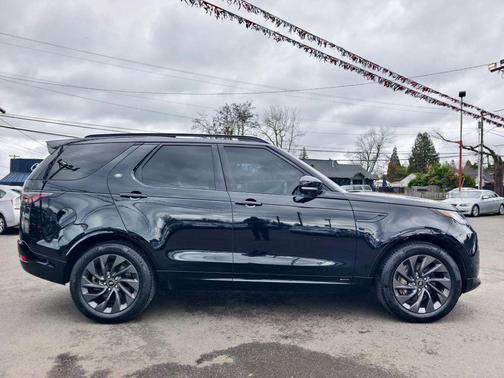 2021 Land Rover Discovery P300 S R-Dynamic