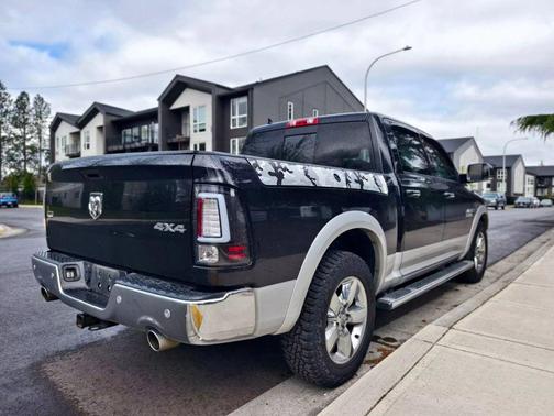 2015 RAM 1500 Laramie