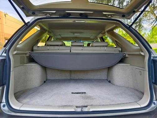 1999 Lexus RX 300 Base