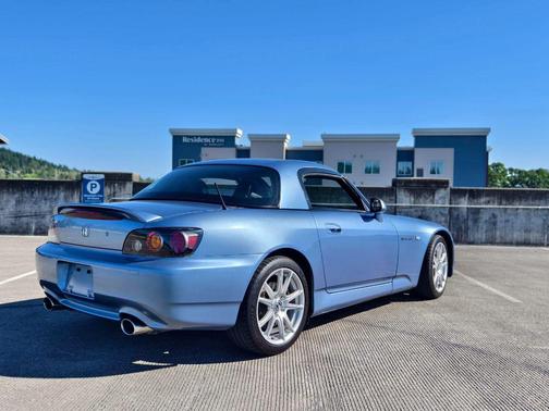 2004 Honda S2000 Base
