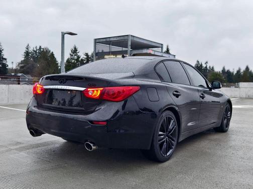 2014 INFINITI Q50 Premium