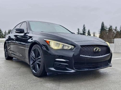 2014 INFINITI Q50 Premium