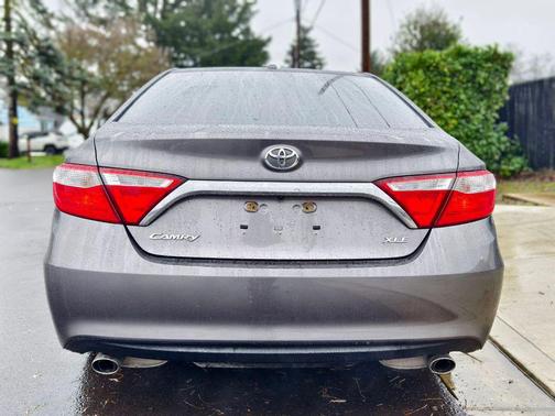 2017 Toyota Camry XLE