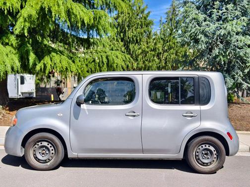 2010 Nissan Cube 1.8S