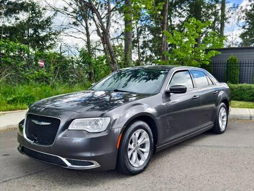 2015 Chrysler 300 Limited