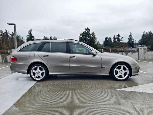 2005 Mercedes-Benz E-Class E 320 Wagon 4D