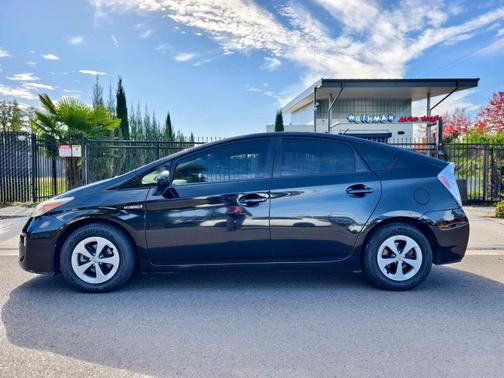 2014 Toyota Prius One