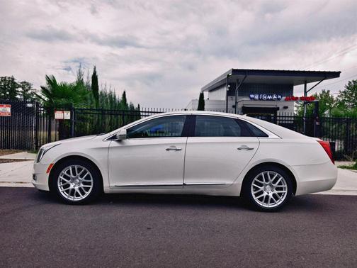 2014 Cadillac XTS Luxury