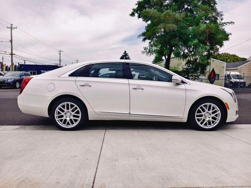 2014 Cadillac XTS Luxury