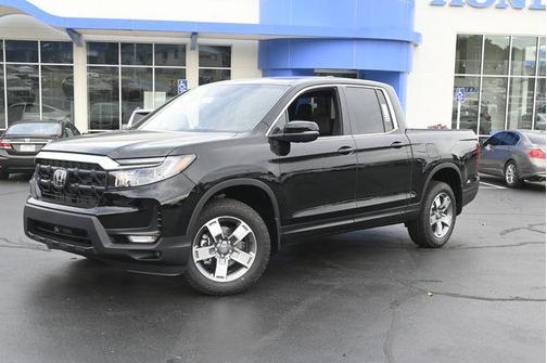 Crystal Black 2026 Honda Ridgeline RTL