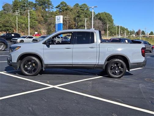 2025 Honda Ridgeline Black Edition
