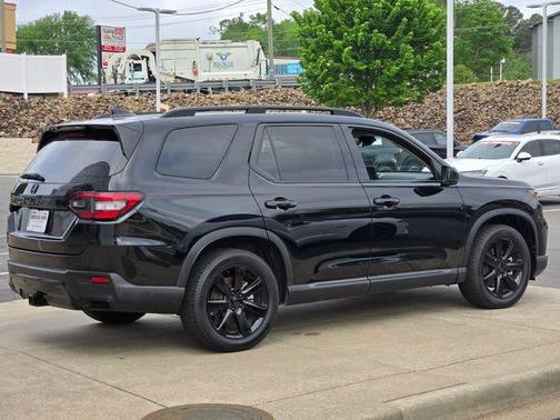 Black 2023 Honda Pilot Elite