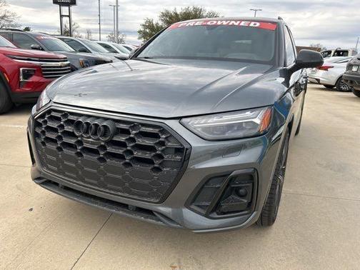 Daytona Gray Pearl Effect 2023 Audi SQ5 3.0T Prestige