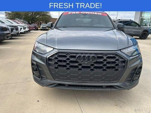 Daytona Gray Pearl Effect 2023 Audi SQ5 3.0T Prestige