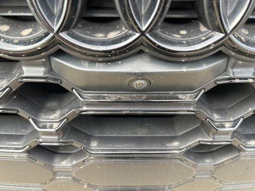 Daytona Gray Pearl Effect 2023 Audi SQ5 3.0T Prestige