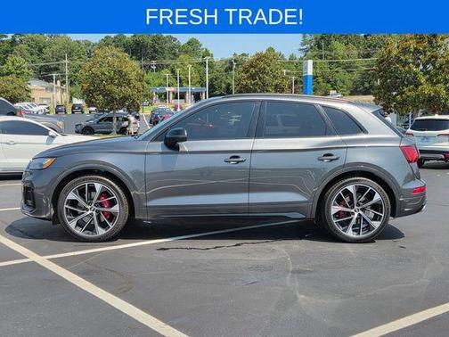 Daytona Gray Pearl Effect 2023 Audi SQ5 3.0T Prestige