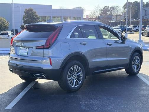 2024 Cadillac XT4 Premium Luxury