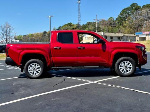 2024 Toyota Tacoma SR
