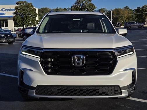 2025 Honda Pilot Touring+