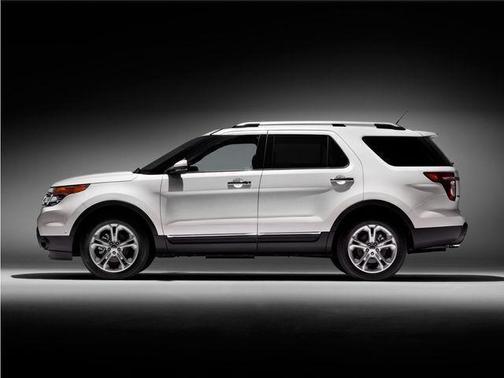 Ingot Silver 2014 Ford Explorer XLT