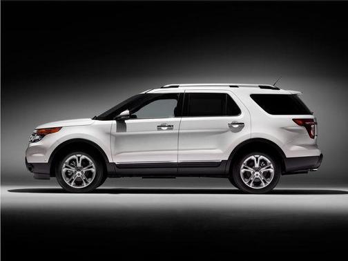 Ingot Silver 2014 Ford Explorer XLT