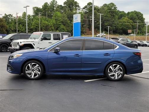 2022 Subaru Legacy 