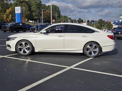 2019 Honda Accord Touring 2.0T