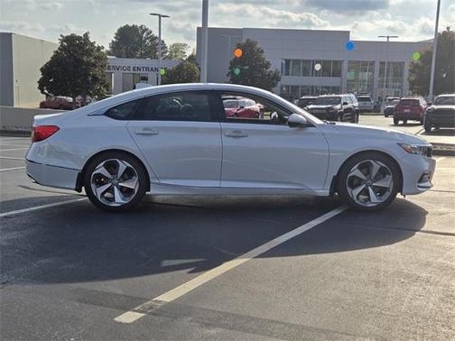 2019 Honda Accord Touring 2.0T