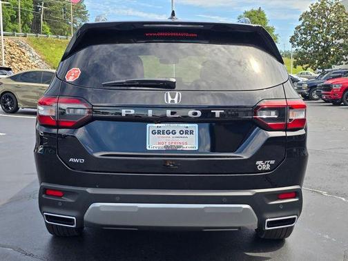 Crystal Black 2026 Honda Pilot Elite