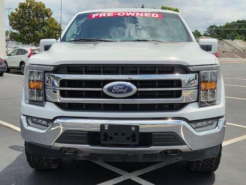 Oxford White 2022 Ford F-150 Lariat