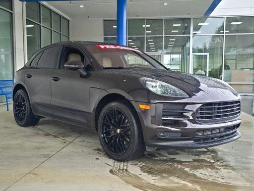Brown 2021 Porsche Macan Base