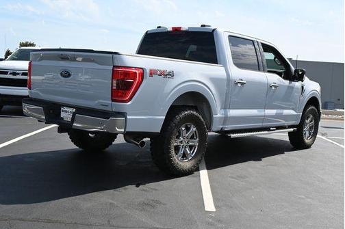 White Metallic 2022 Ford F-150 XLT